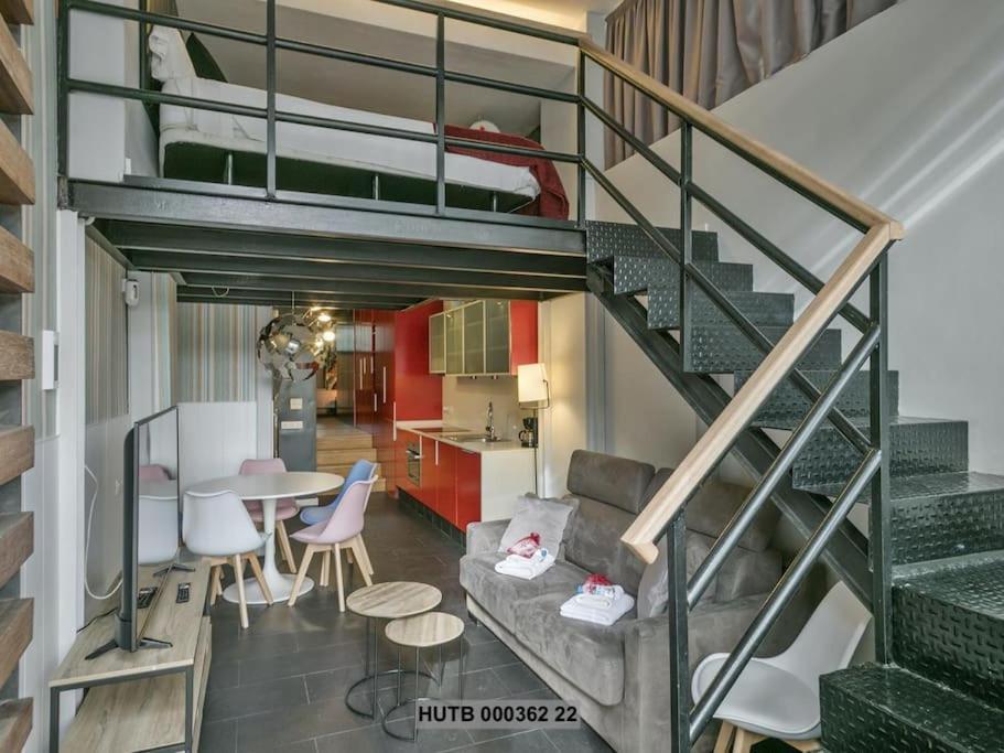 Apartmán Alcam Futbol Pequeno Barcelona Exteriér fotografie